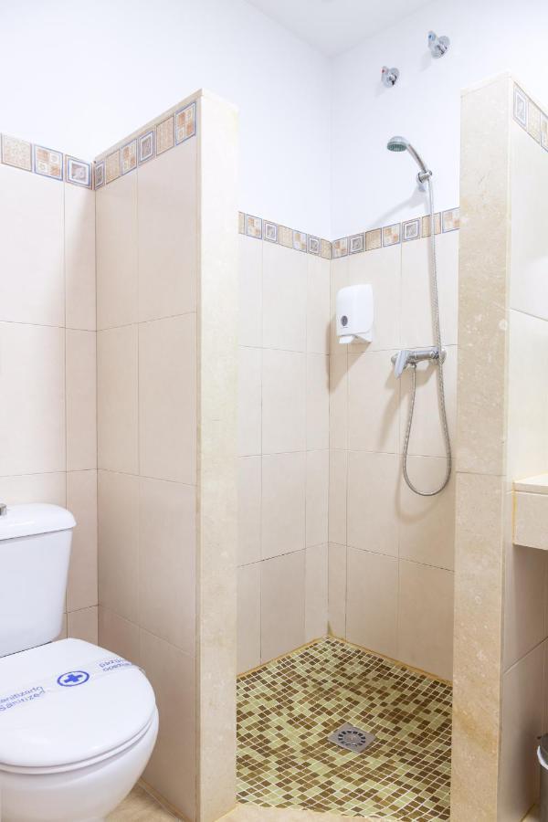 Hotel Marhava Conil De La Frontera Bagian luar foto